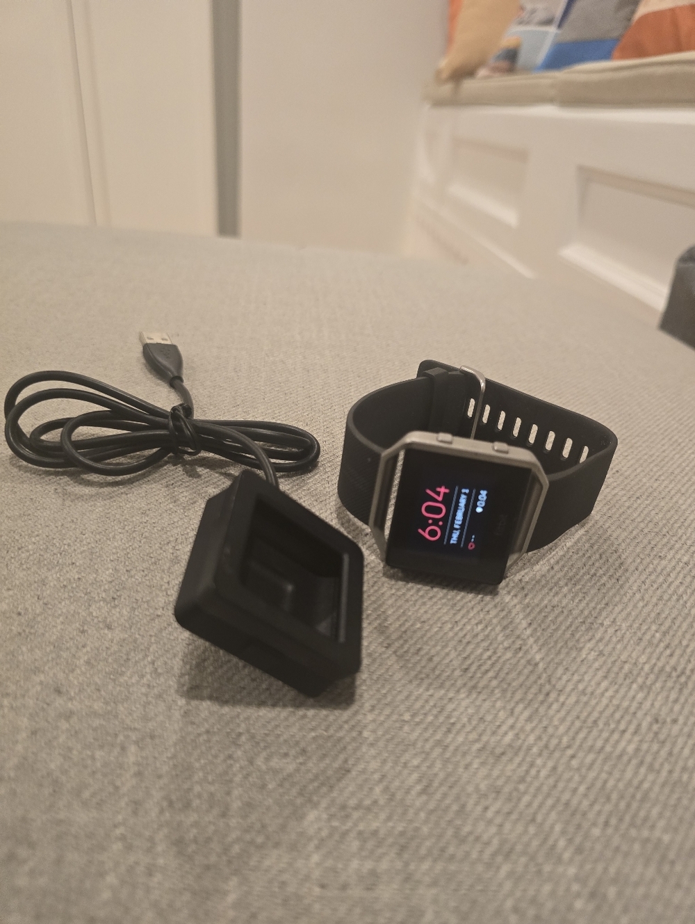 Fitbit Blaze Black Fitness Smartwatch with Charging Dock